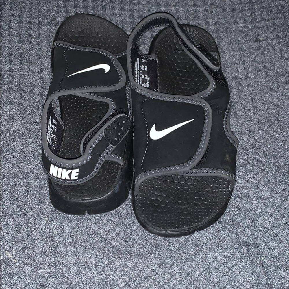 Kids shoes